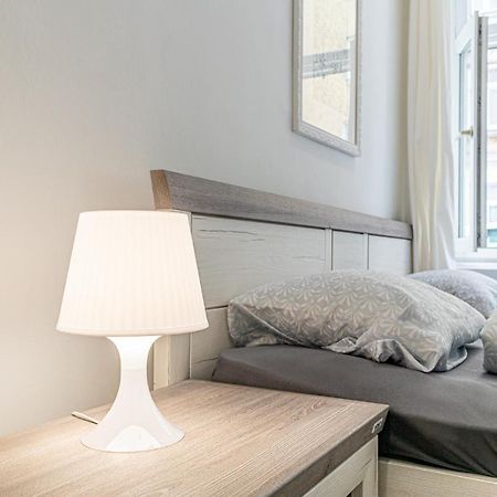 9 Min From City Center - Lovely Studio Near U1 Reumannplatz 维也纳 外观 照片